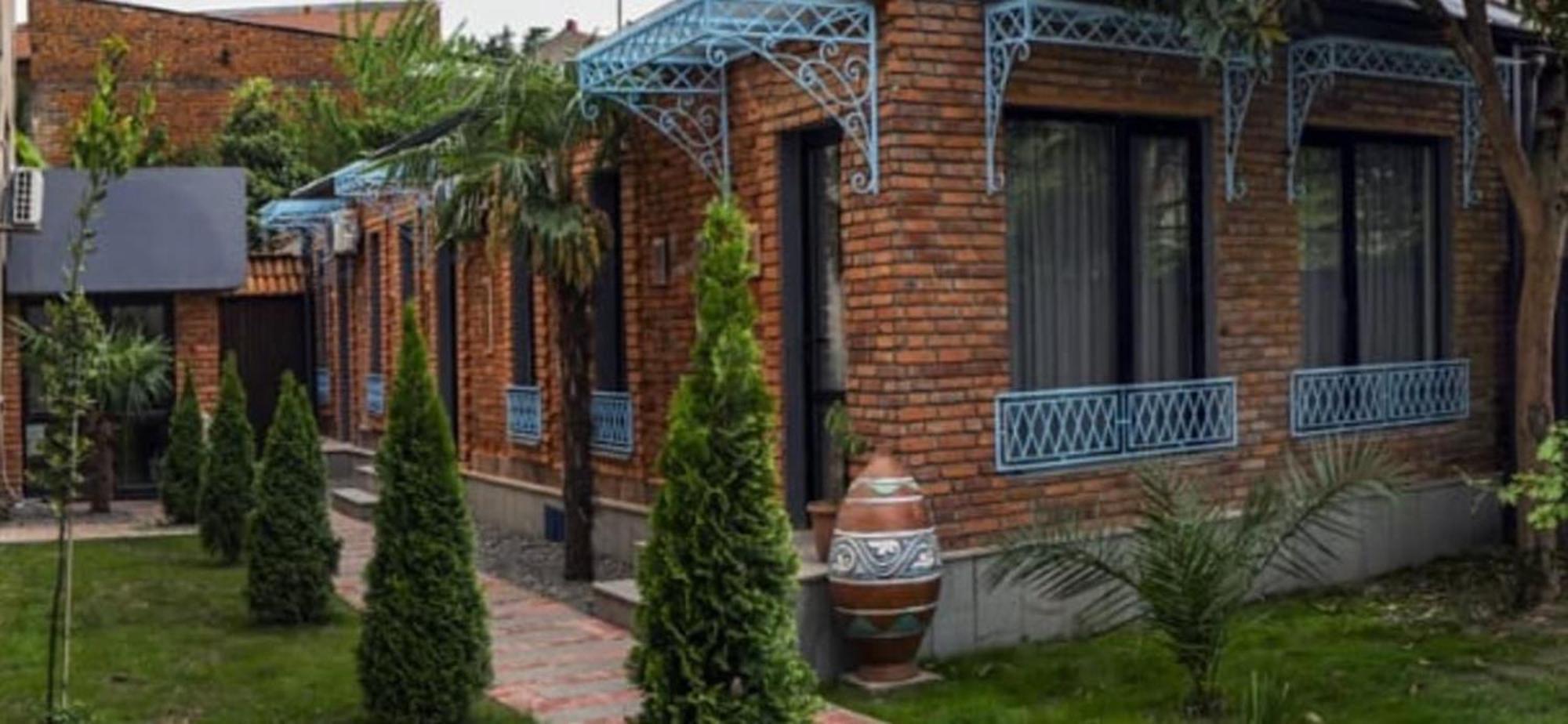 Hotel Varla Кутаиси Екстериор снимка