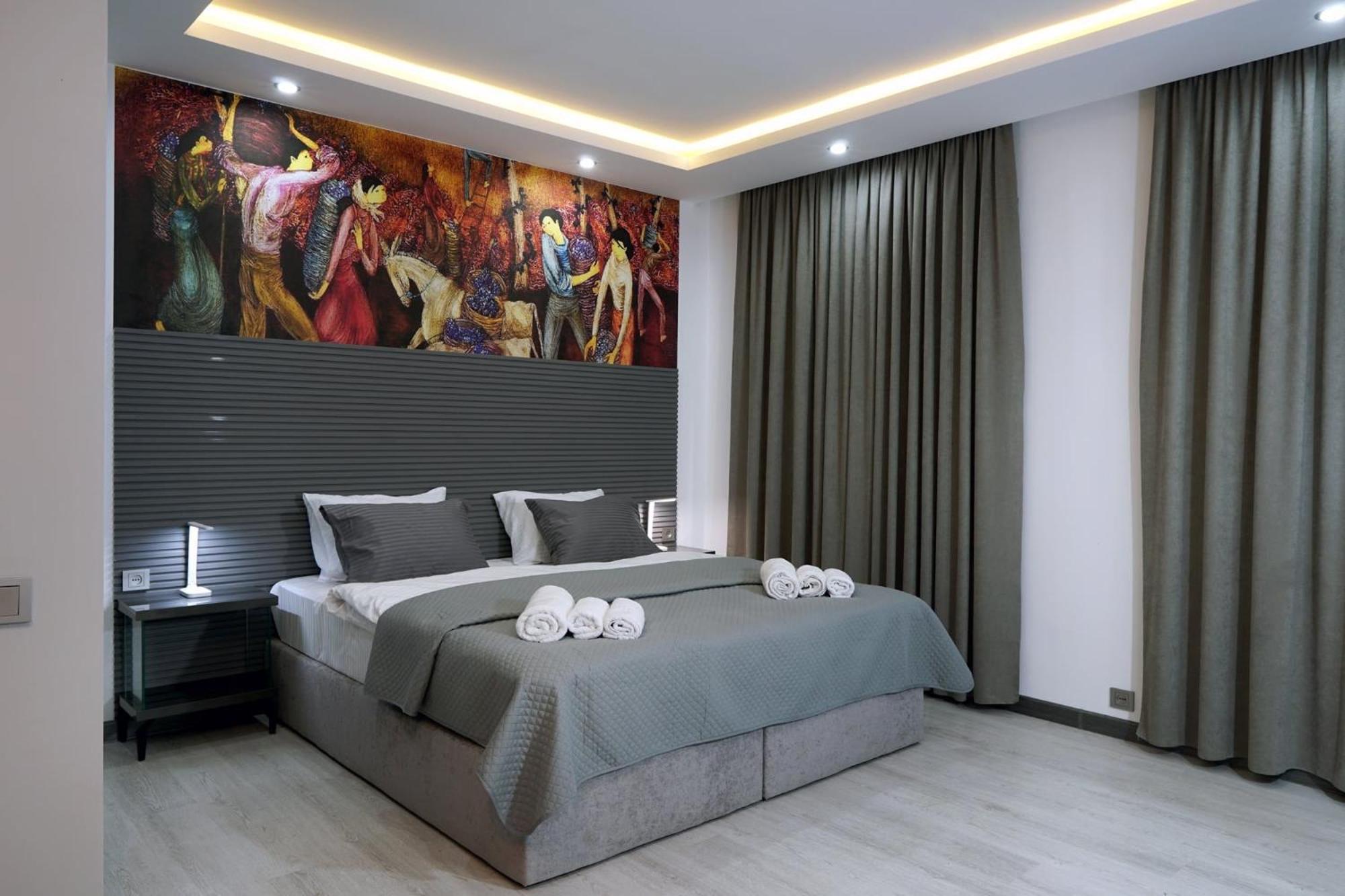Hotel Varla Кутаиси Екстериор снимка