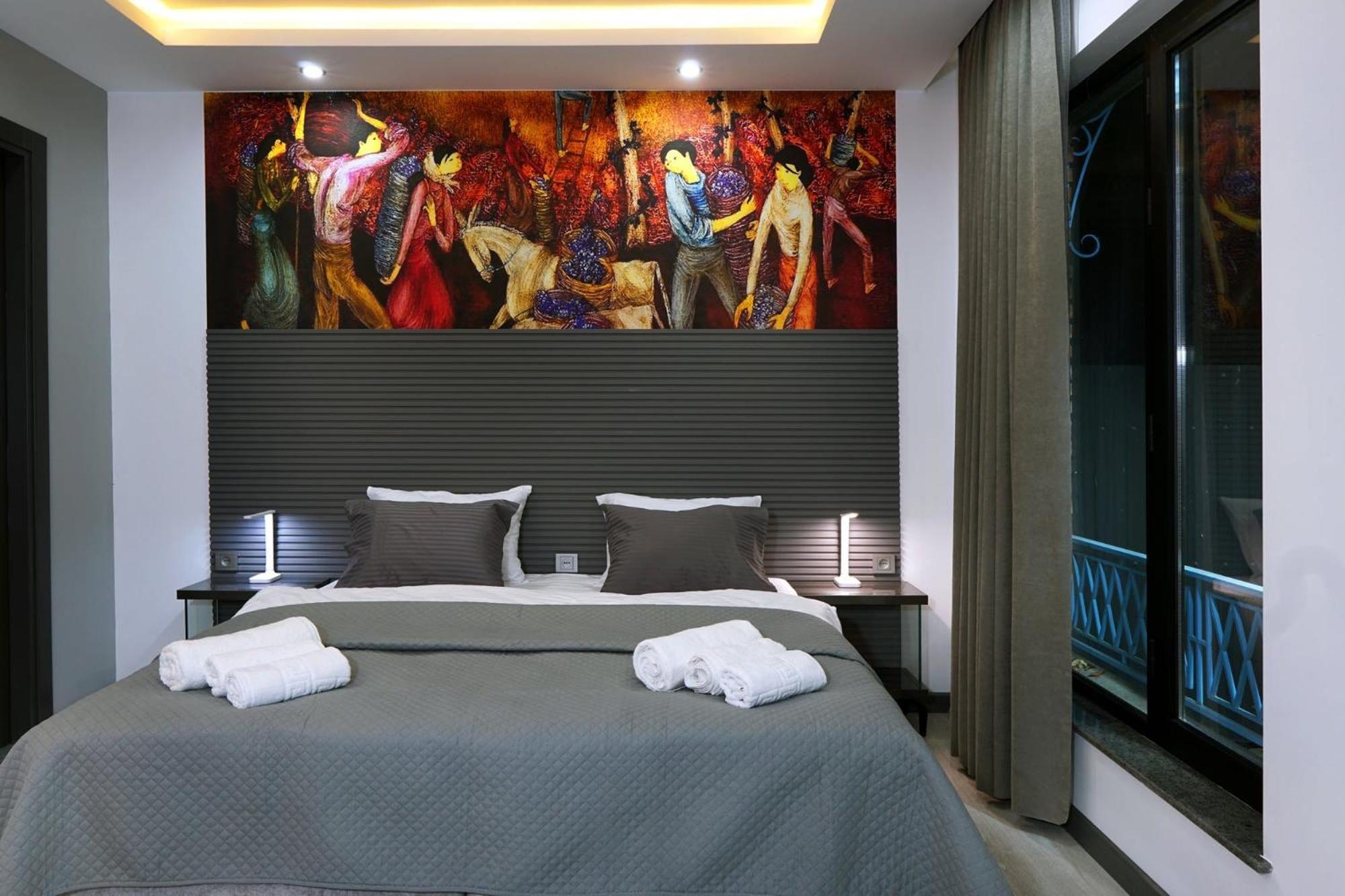 Hotel Varla Кутаиси Екстериор снимка